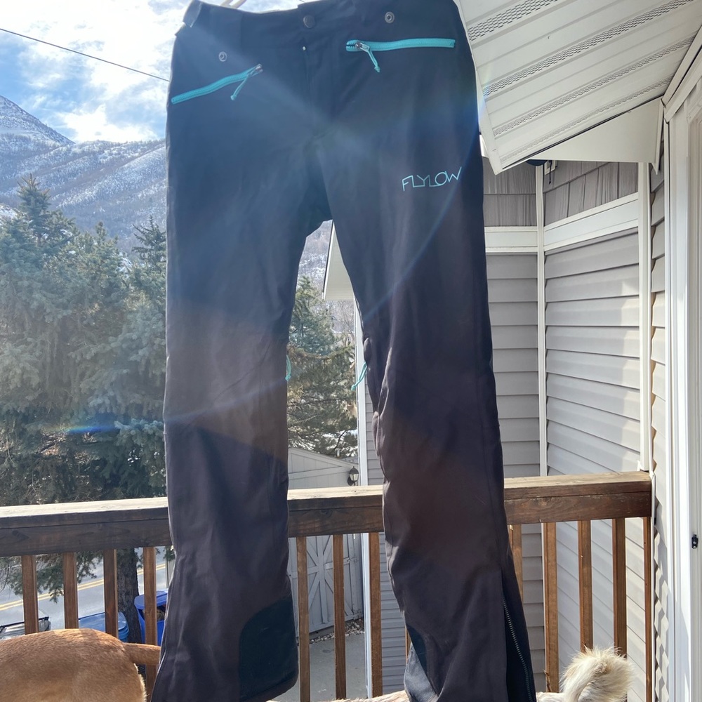 Flylow women’s snow pants